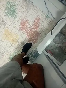 Snapshot of Kurtsikici@xh chatting on 11/05/25, 02:44 Kurtsikicixh online show from 11/05/25, 02:44