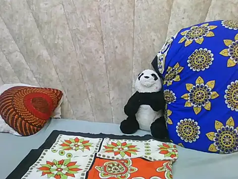 Snapshot of Sexy_Villagegal chatting on 10/21/25, 10:49 Sexy Villagegal online show from 10/21/25, 10:49