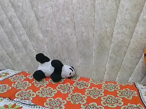 Snapshot of Sexy_Villagegal chatting on 12/21/25, 08:16 Sexy Villagegal online show from 12/21/25, 08:16