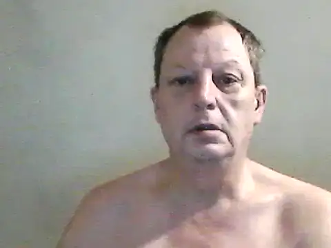 Snapshot of chubbybear2cum chatting on 02/03/25, 10:36 chubbybear2cum online show from 02/03/25, 10:36