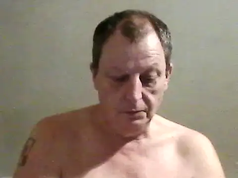 Snapshot of chubbybear2cum chatting on 02/23/25, 04:17 chubbybear2cum online show from 02/23/25, 04:17
