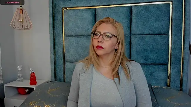 Snapshot of _Addic_ chatting on 03/07/25, 12:34 Addic online show from 03/07/25, 12:34