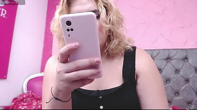 Pearl Michelts online show from 09/16/25, 12:50