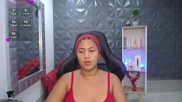 Snapshot of Cristal_War chatting on 02/11/26, 11:32 Cristal War online show from 02/11/26, 11:32