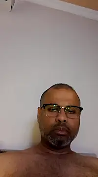 Snapshot of desi_black_cock chatting on 12/04/24, 12:25 desi black cock online show from 12/04/24, 12:25