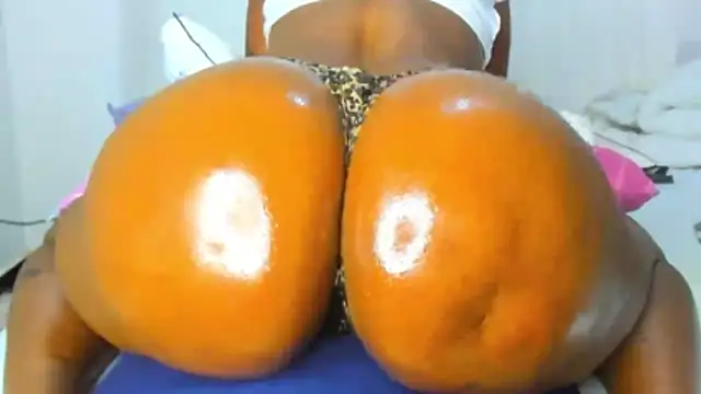 Natasha Spencer online show from 03/02/26, 04:47