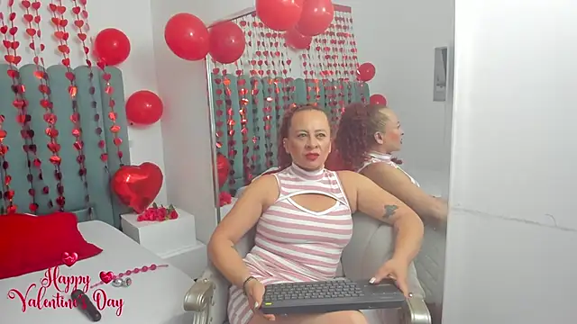 ChannelFox   online show from 02/15/25, 07:17