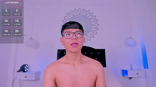 CodyTwink online show from 09/18/25, 01:13