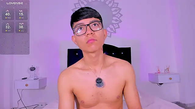 CodyTwink online show from 03/26/26, 01:06