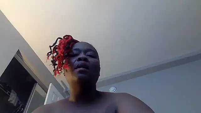 AllLeggs online show from 03/18/25, 05:42