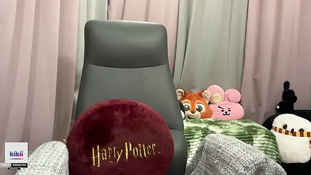 Unique-Beauty online show from 02/01/26, 02:15