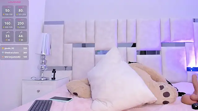 Snapshot of Miagiorgia_ chatting on 02/10/25, 09:25 Miagiorgia online show from 02/10/25, 09:25