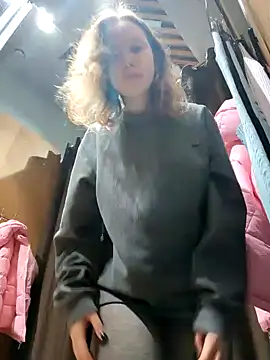  AnMiss  online show from 11/26/25, 02:18