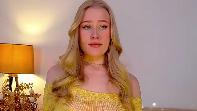 Snapshot of JuliaJaee chatting on 01/12/25, 07:10 JuliaJaee online show from 01/12/25, 07:10