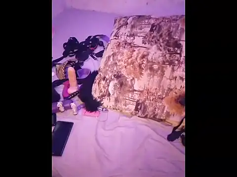 Freaky Vannahs online show from 02/08/26, 05:33