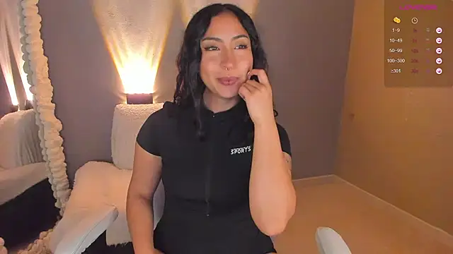 Snapshot of amber_curly chatting on 02/04/25, 03:47 amber curly online show from 02/04/25, 03:47