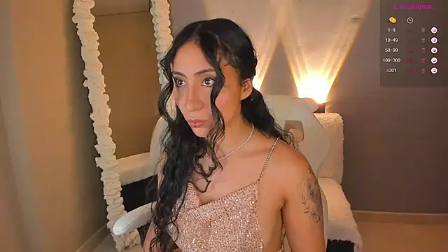 Snapshot of amber_curly chatting on 02/07/25, 09:04 amber curly online show from 02/07/25, 09:04