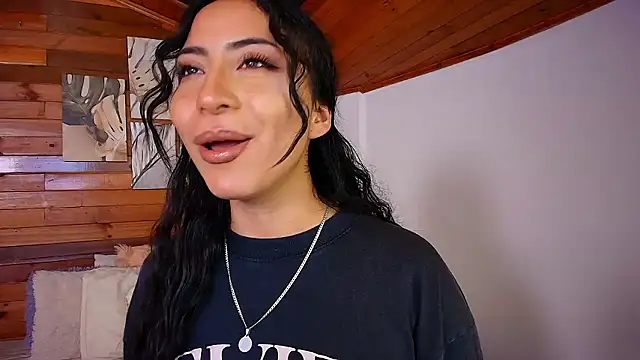 amber curly online show from 01/08/26, 09:06