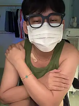 MinhTuanLive online show from 03/22/25, 01:41