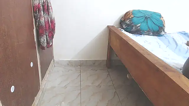 Ninna bellah online show from 09/28/25, 01:55