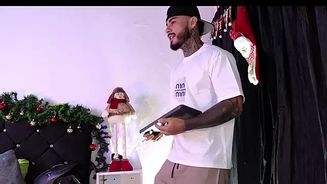 john cartter1 online show from 01/07/26, 12:07