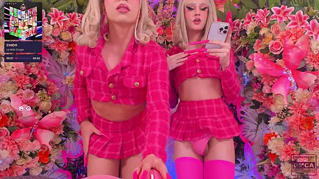 Snapshot of AlisonSharon chatting on 11/29/25, 04:59 AlisonSharon online show from 11/29/25, 04:59