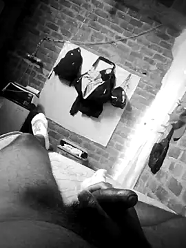 Dnick2 online show from 01/20/25, 04:34