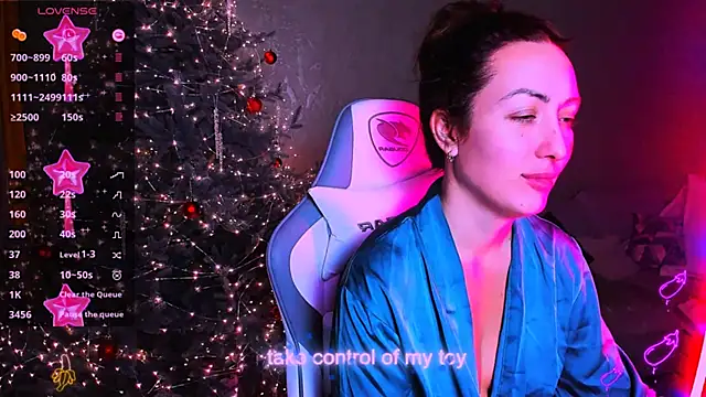 ReggieMeow online show from 01/11/25, 10:51