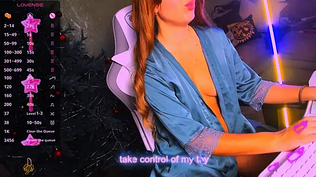 ReggieMeow online show from 02/06/25, 02:22