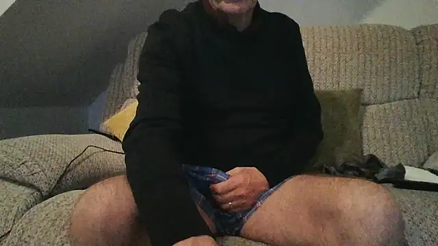 mr english50 online show from 11/04/25, 06:23