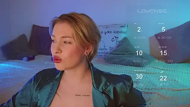 kris69kiss online show from 03/10/25, 02:48