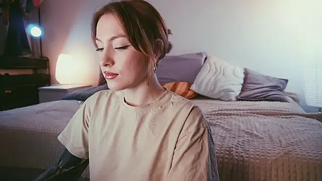 kris69kiss online show from 11/28/25, 02:53