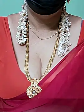 ananya956 online show from 03/18/25, 07:08