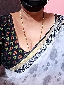 ananya956 online show from 09/12/25, 10:10