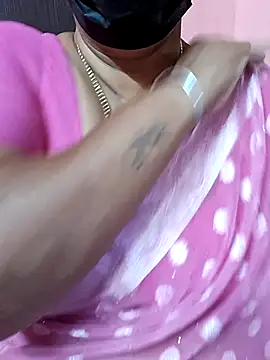 ananya956 online show from 09/15/25, 01:11