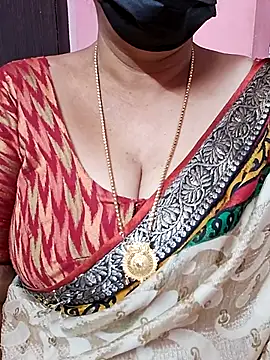 ananya956 online show from 09/23/25, 11:41