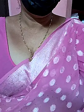 ananya956 online show from 10/13/25, 03:34