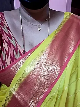 ananya956 online show from 11/04/25, 12:37