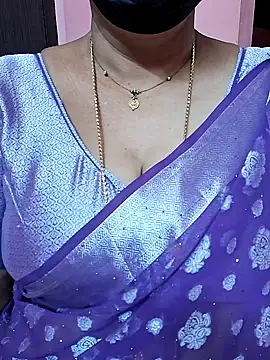 ananya956 online show from 11/24/25, 06:07