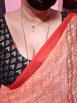 ananya956 online show from 11/26/25, 12:55