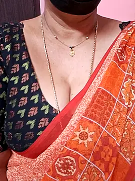 ananya956 online show from 11/26/25, 01:23