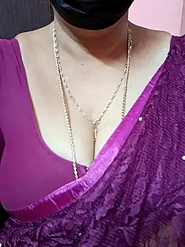 ananya956 online show from 12/15/25, 07:01