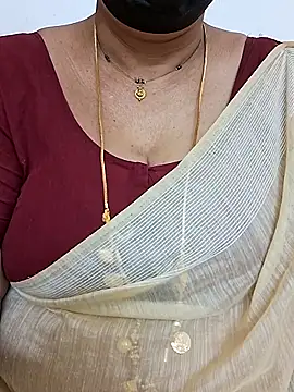 ananya956 online show from 01/31/26, 11:03