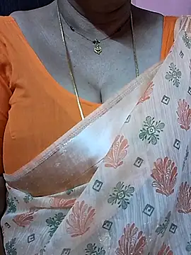 ananya956 online show from 04/04/26, 04:15