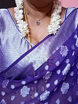 ananya956 online show from 05/31/26, 09:16