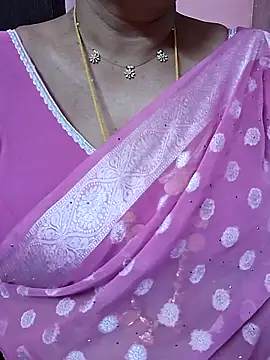 Snapshot of ananya956 chatting on 06/07/26, 12:26 ananya956 online show from 06/07/26, 12:26