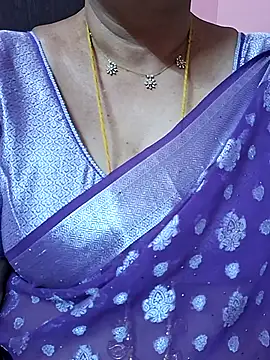 Snapshot of ananya956 chatting on 07/16/26, 03:18 ananya956 online show from 07/16/26, 03:18