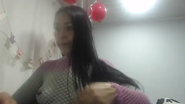 Snapshot of naughthyany16 chatting on 02/17/26, 10:56 naughthyany16 online show from 02/17/26, 10:56