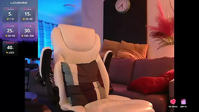 Snapshot of Towndude123 chatting on 02/09/25, 10:42 Towndude123 online show from 02/09/25, 10:42