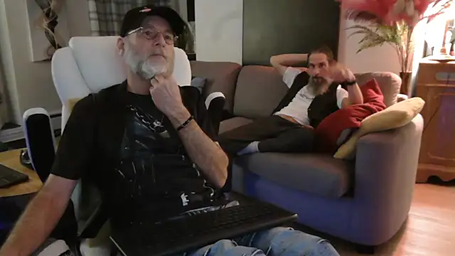 Snapshot of Towndude123 chatting on 02/20/25, 11:54 Towndude123 online show from 02/20/25, 11:54